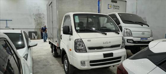 KIA BONGO 2.5 TD DIESEL STD CS 4x4 MANUAL